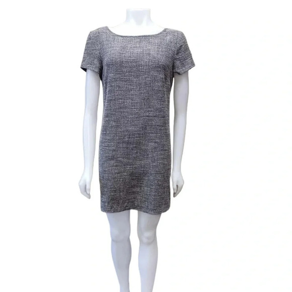 Zara Gray  Plaid Check Shift Mini Short Sleeve Dress Size Medium - Picture 4 of 12